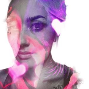 Meet your Posher, Dee